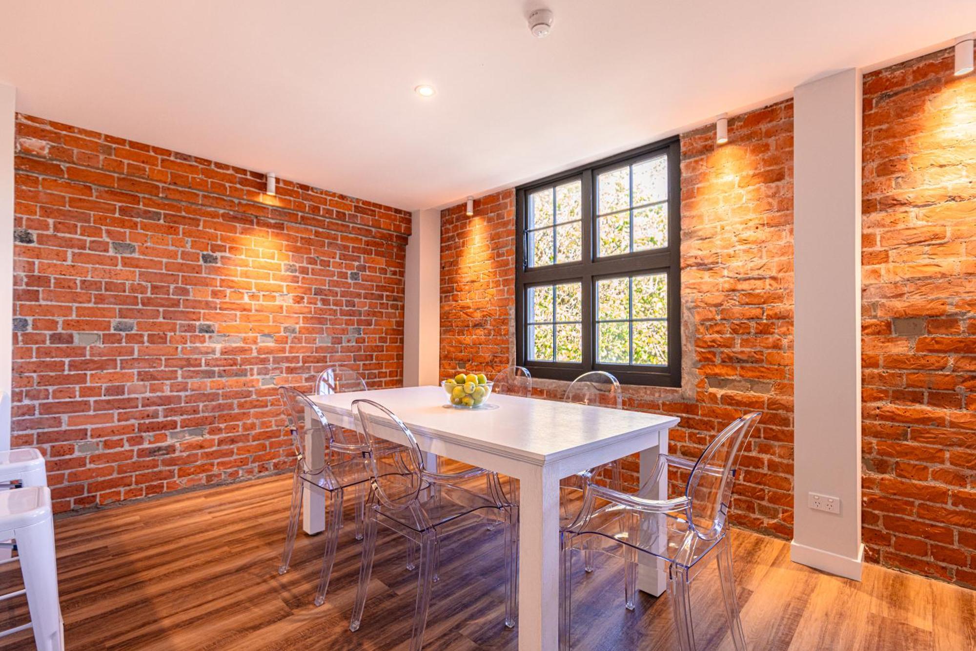 Johnston Apartments - Award-Winning Building, Your Unforgettable Stay Whanganui Extérieur photo