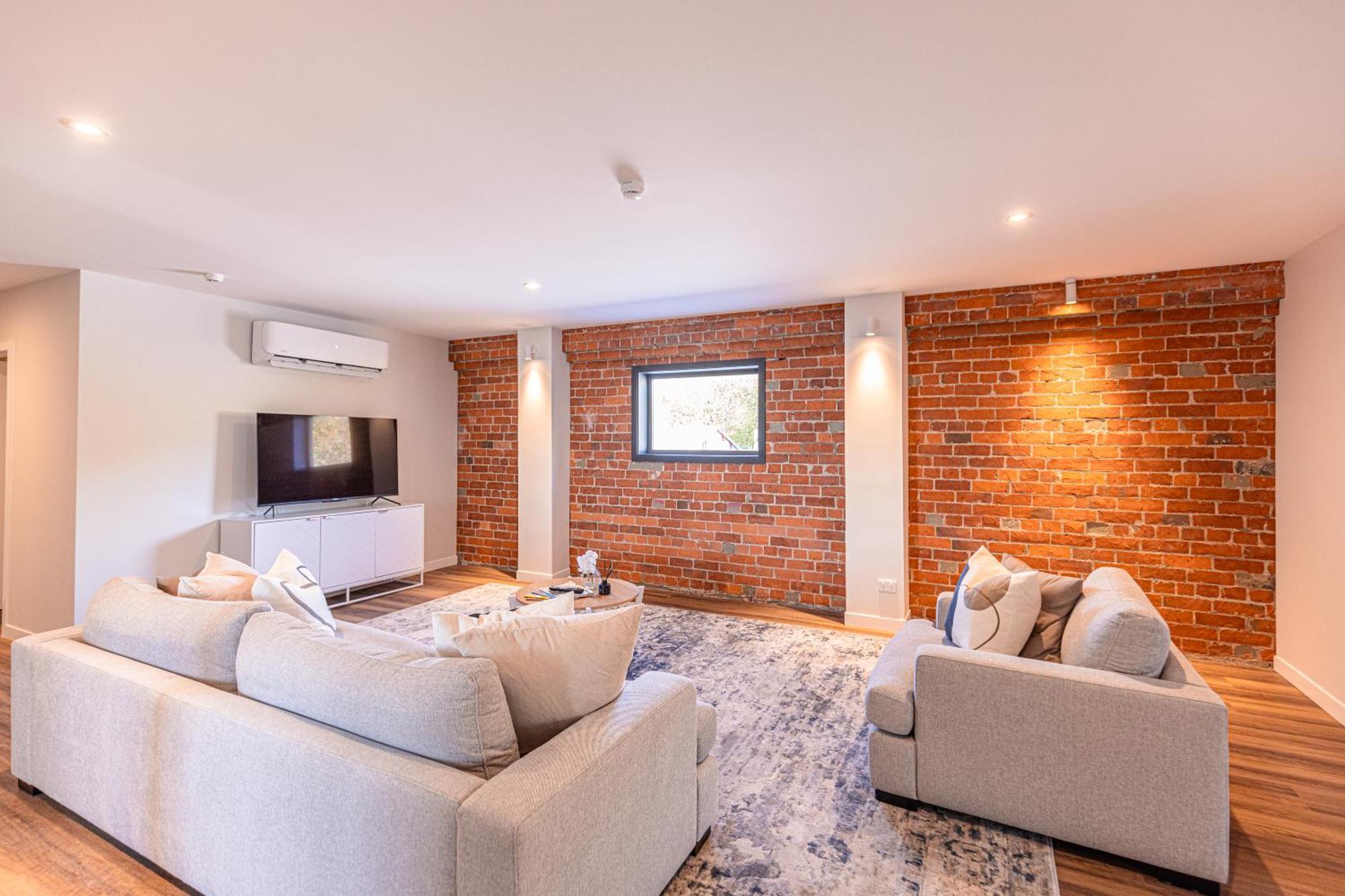 Johnston Apartments - Award-Winning Building, Your Unforgettable Stay Whanganui Extérieur photo