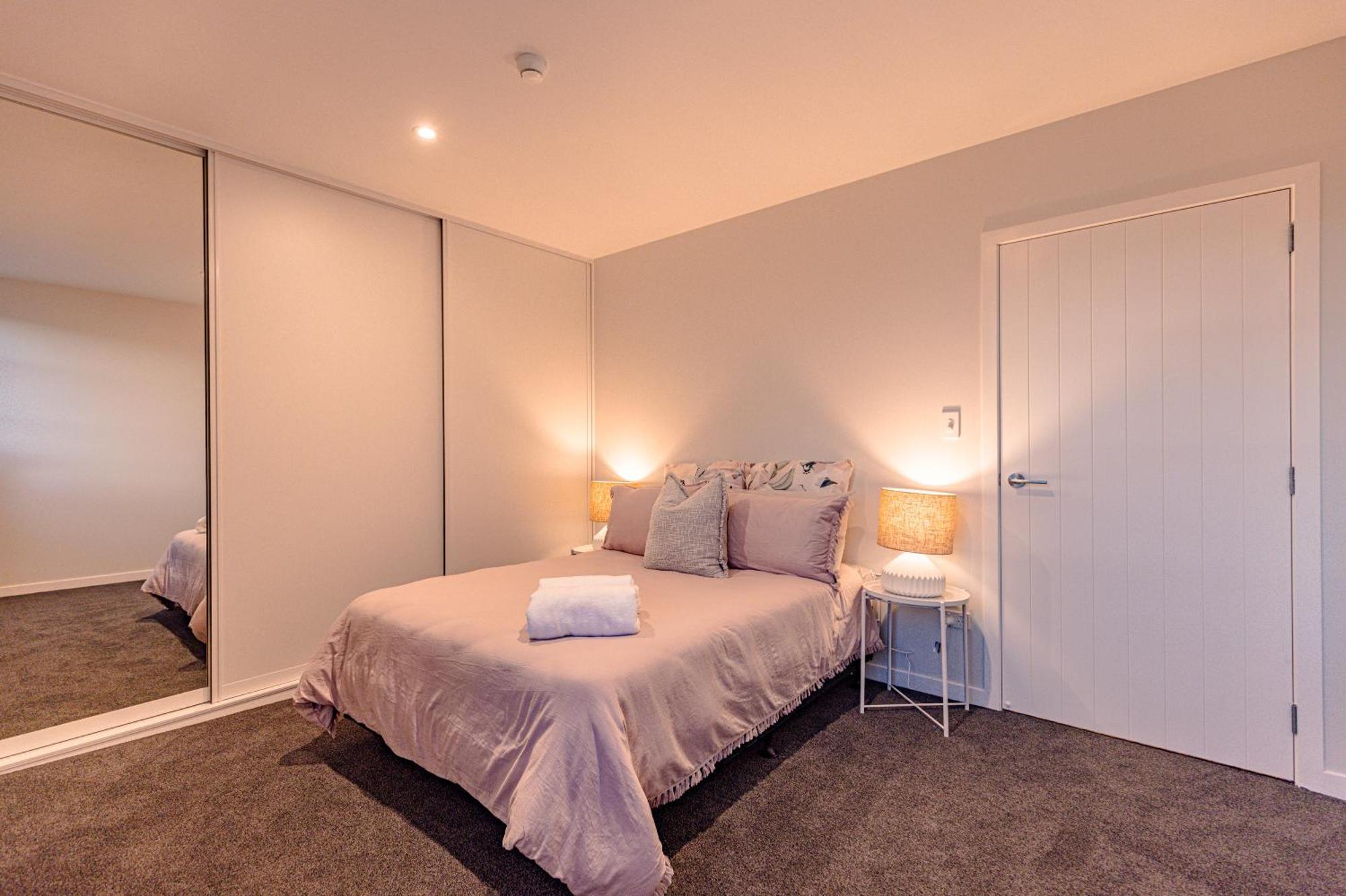 Johnston Apartments - Award-Winning Building, Your Unforgettable Stay Whanganui Extérieur photo
